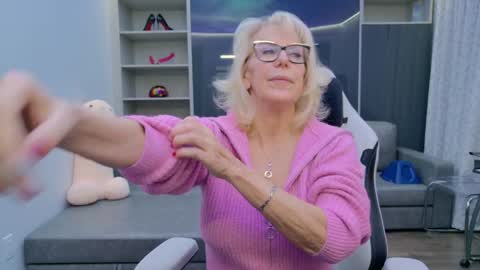 Bianca online show from 12.20.25