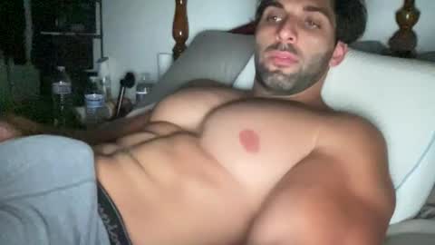 fitcurvyman4fun_69 online show from 06.09.26
