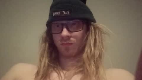 Snapshot of fitfungi7 chatting on 03.31.26 fitfungi7 online show from 03.31.26