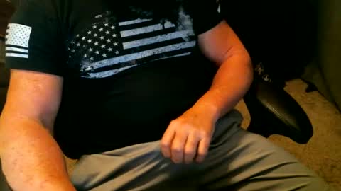 Snapshot of fitguy40 chatting on 12.13.24 fitguy40 online show from 12.13.24