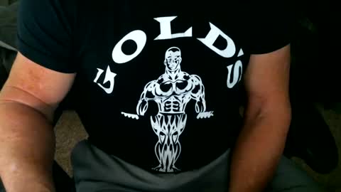 Snapshot of fitguy40 chatting on 02.20.25 fitguy40 online show from 02.20.25