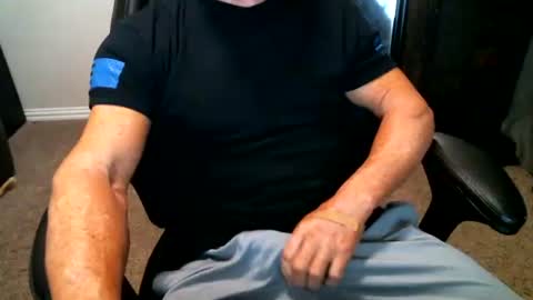 Snapshot of fitguy40 chatting on 03.10.26 fitguy40 online show from 03.10.26