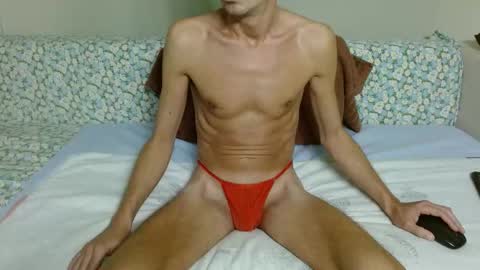 Snapshot of fithotguy90 chatting on 10.18.25 Luis online show from 10.18.25