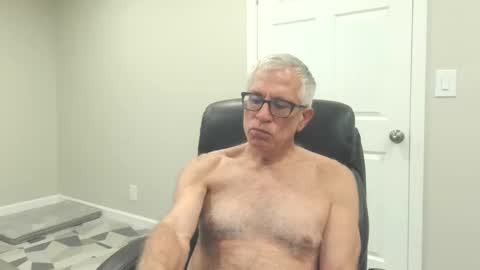 Snapshot of fitman999 chatting on 12.02.24 Jon online show from 12.02.24