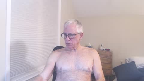 Snapshot of fitman999 chatting on 02.05.25 Jon online show from 02.05.25