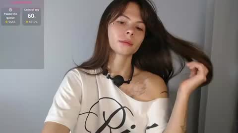 Snapshot of fitmila chatting on 07.17.26 fitmila online show from 07.17.26