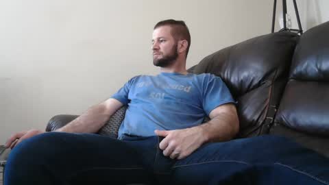 Snapshot of fitnessismything85 chatting on 02.22.25 fitnessismything85 online show from 02.22.25