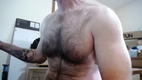 Snapshot of fitshow75 chatting on 09.20.25 Links in Bio below online show from 09.20.25