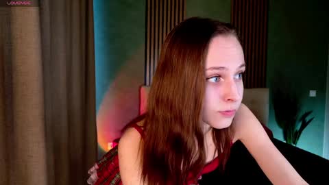 im Linda please give me thumbs up online show from 05.26.26