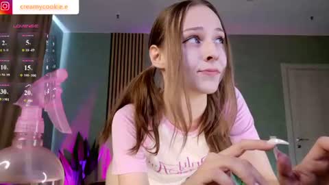 im Linda please give me thumbs up online show from 07.01.26