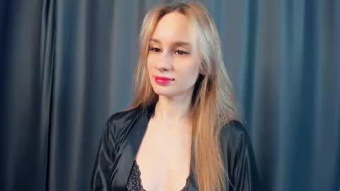 Kira online show from 01.14.26