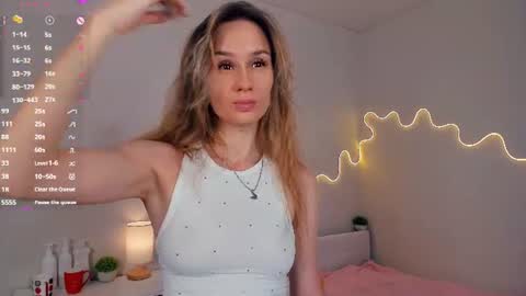 Kira online show from 06.10.26