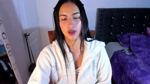 Snapshot of flaca_57 chatting on 10.15.25 FLACA online show from 10.15.25