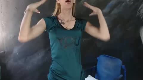 flats23cm online show from 09.10.25