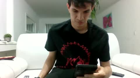 Snapshot of flacohotsexy chatting on 02.24.25 Charles mi new TWT Flacousa1 online show from 02.24.25