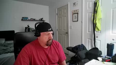 Snapshot of flaguy3233 chatting on 12.07.24 Florida guy online show from 12.07.24
