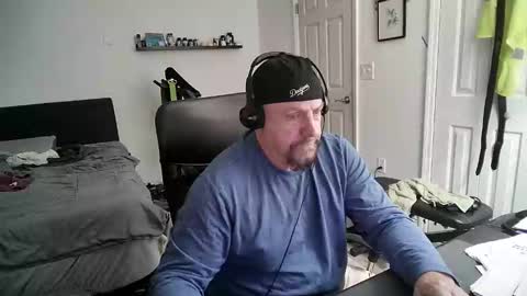 Snapshot of flaguy3233 chatting on 01.12.25 Florida guy online show from 01.12.25