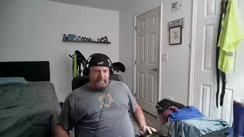 Snapshot of flaguy3233 chatting on 01.18.25 Florida guy online show from 01.18.25
