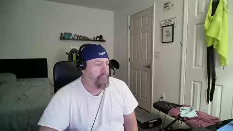 Snapshot of flaguy3233 chatting on 01.22.25 Florida guy online show from 01.22.25