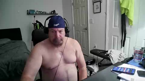 Snapshot of flaguy3233 chatting on 01.25.25 Florida guy online show from 01.25.25