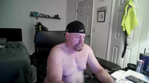 Snapshot of flaguy3233 chatting on 02.09.25 Florida guy online show from 02.09.25