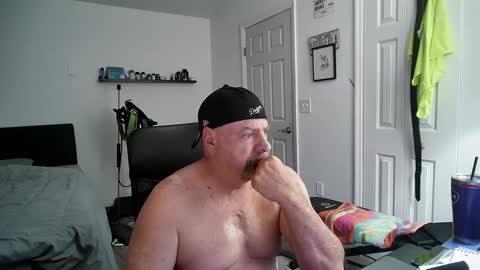 Snapshot of flaguy3233 chatting on 02.15.25 Florida guy online show from 02.15.25