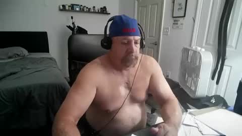 Snapshot of flaguy3233 chatting on 09.29.25 Florida guy online show from 09.29.25