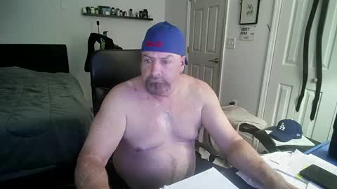 Snapshot of flaguy3233 chatting on 10.05.25 Florida guy online show from 10.05.25