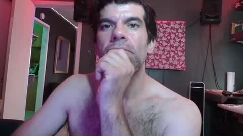 Snapshot of flanneldong chatting on 09.24.25 Flannel Dong online show from 09.24.25