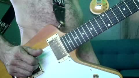 Snapshot of flanneldong chatting on 10.17.25 Flannel Dong online show from 10.17.25