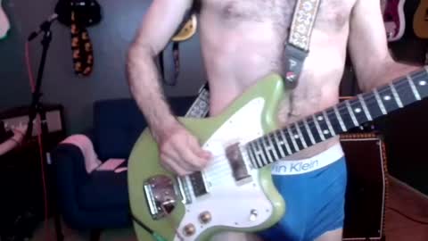 Snapshot of flanneldong chatting on 10.19.25 Flannel Dong online show from 10.19.25