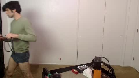 Snapshot of flanneldong chatting on 12.14.25 Flannel Dong online show from 12.14.25