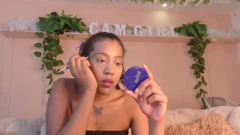 Snapshot of flavia_cruz chatting on 07.18.26 Flavia online show from 07.18.26