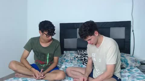 Snapshot of fleeting_love chatting on 03.21.26 Steven and Daniel online show from 03.21.26