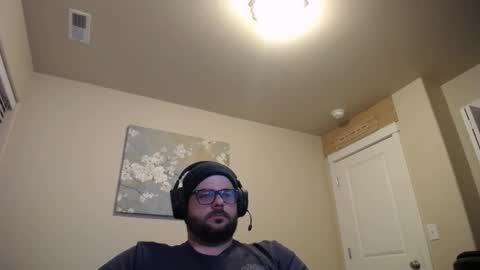 Snapshot of flikk14 chatting on 10.28.25 flikk14 online show from 10.28.25