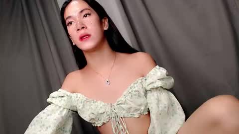 Bettina online show from 12.22.25