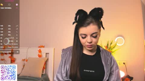 Snapshot of flirtbubble chatting on 12.05.25 Doloras online show from 12.05.25