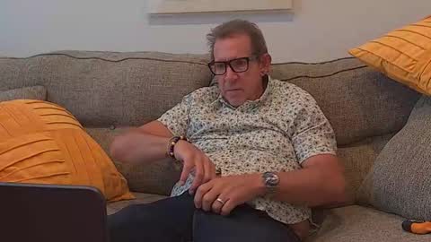 Snapshot of flirtofcharleston chatting on 09.23.25 Flickrbrite online show from 09.23.25