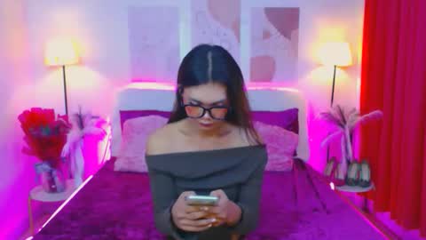 Snapshot of flirtymarga chatting on 10.03.25 Marga online show from 10.03.25