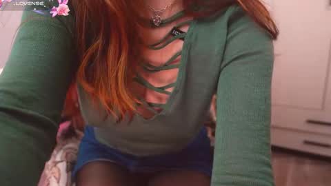 Snapshot of flonodo chatting on 03.16.26 Eliza online show from 03.16.26