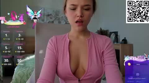Mona online show from 04.22.26