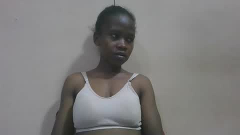 flora48230522373 online show from 04.20.26