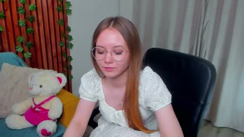 hey there guys im Flora no not the one from WInx. But I love magical stuff and especially I love nature. I dont know I thin online show from 05.14.26