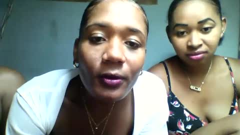 florencia011 online show from 02.14.25