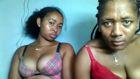 florencia011 online show from 02.19.25