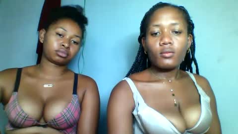 florencia011 online show from 02.22.25