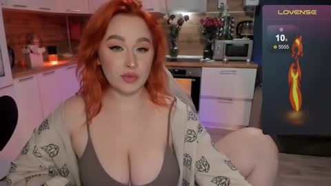 Snapshot of flower_camellia chatting on 12.17.24 Camelia online show from 12.17.24