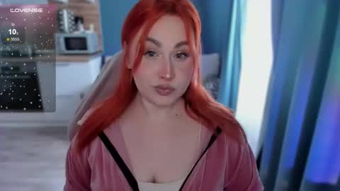 Snapshot of flower_camellia chatting on 01.22.25 Camelia online show from 01.22.25