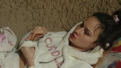 say meow and send tip  online show from 02.14.25