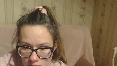 Snapshot of flowercandydoll13 chatting on 01.15.26 say meow and send tip online show from 01.15.26